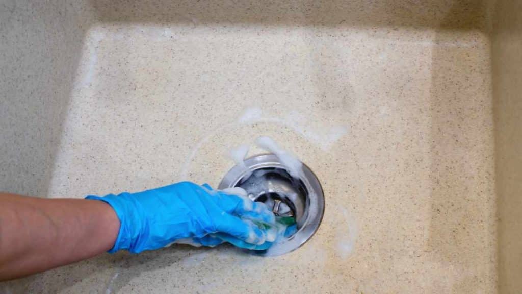 How to Use a Home Depot Drain Cleaner