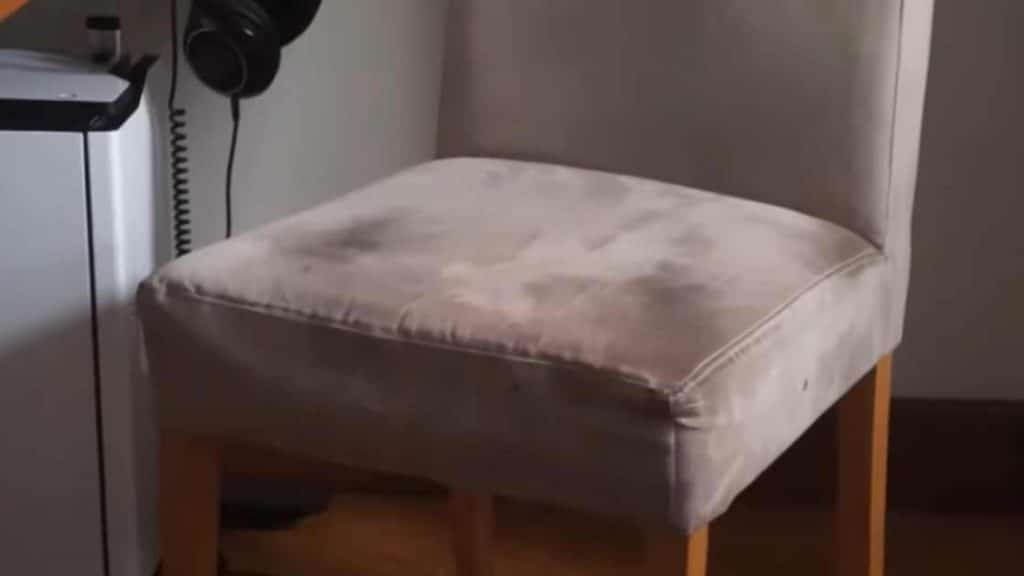 Cleaning Wooden Chairs