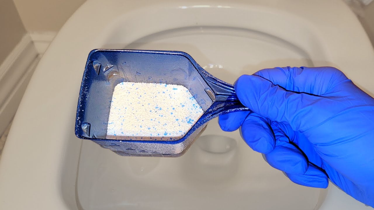 Blue Rings Demystified: Proven Strategies For A Pristine Toilet - House ...