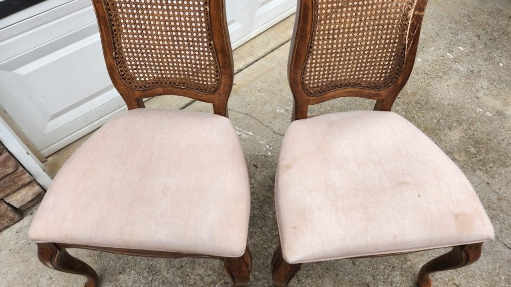 How to Clean Dining Chair Seats